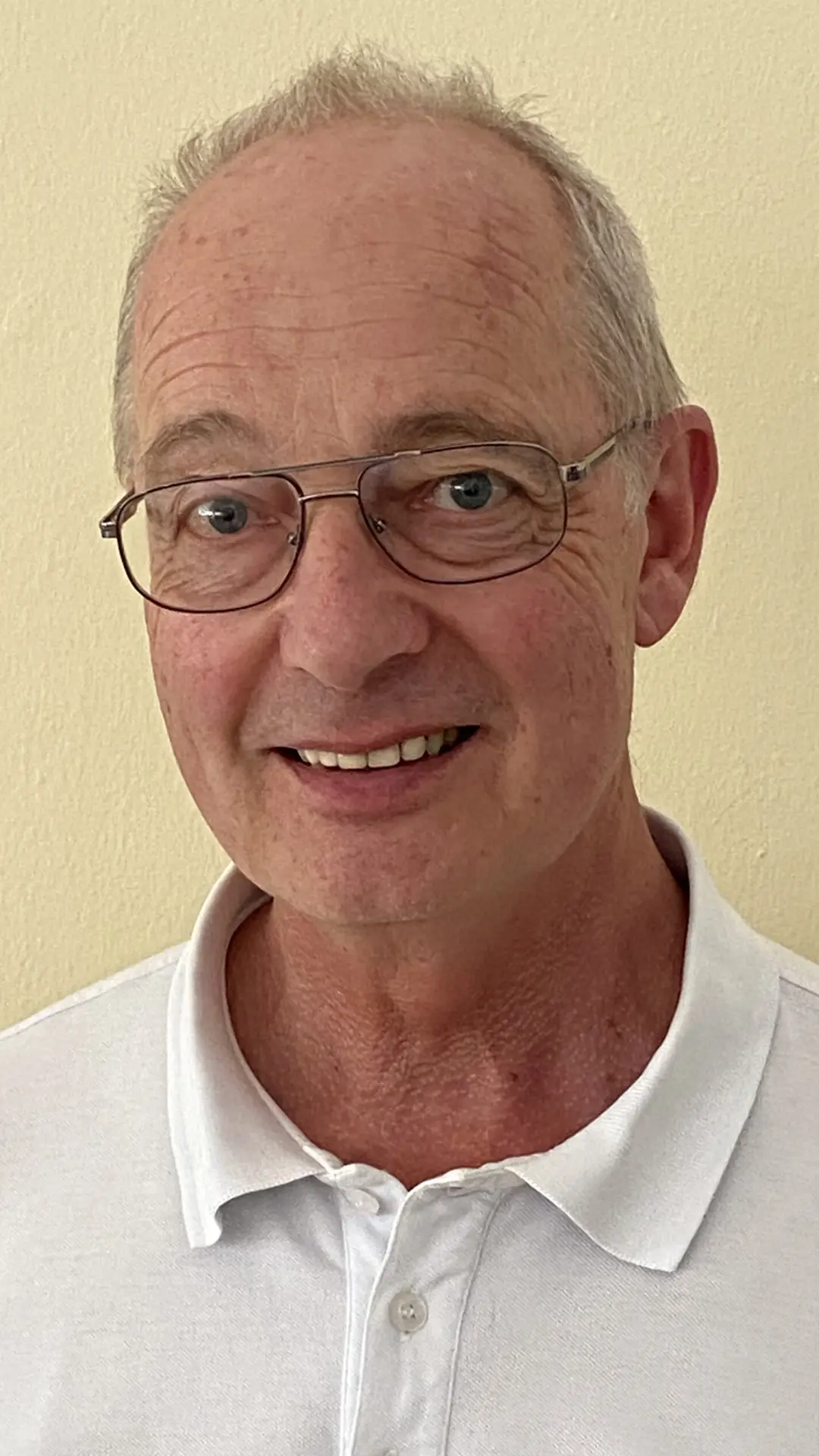 Freundliches Team-Porträt von unserem 1. Vorsitzenden Walter Obinger